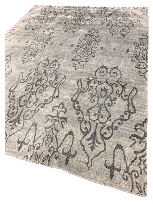 Artisan Samantha  Multi  Transitional Knotted Rug Online now