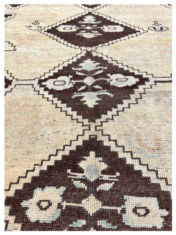 Artisan Angelina  Lt.Gold Brown Vintage Knotted Rug Supply